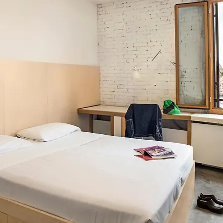 Hostal Combo